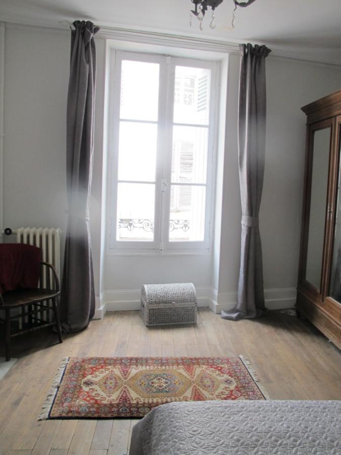 Chezlola Bed and Breakfast Civray  Buitenkant foto
